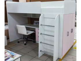 Кровать-чердак Бемби нью (белый/розовый бледный) в Половинном - polovinnoe.mebel-nsk.ru | фото