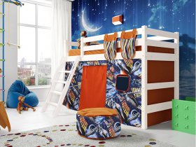 Кровать полувысокая Соня (вариант 6) с наклонной лестницей в Половинном - polovinnoe.mebel-nsk.ru | фото
